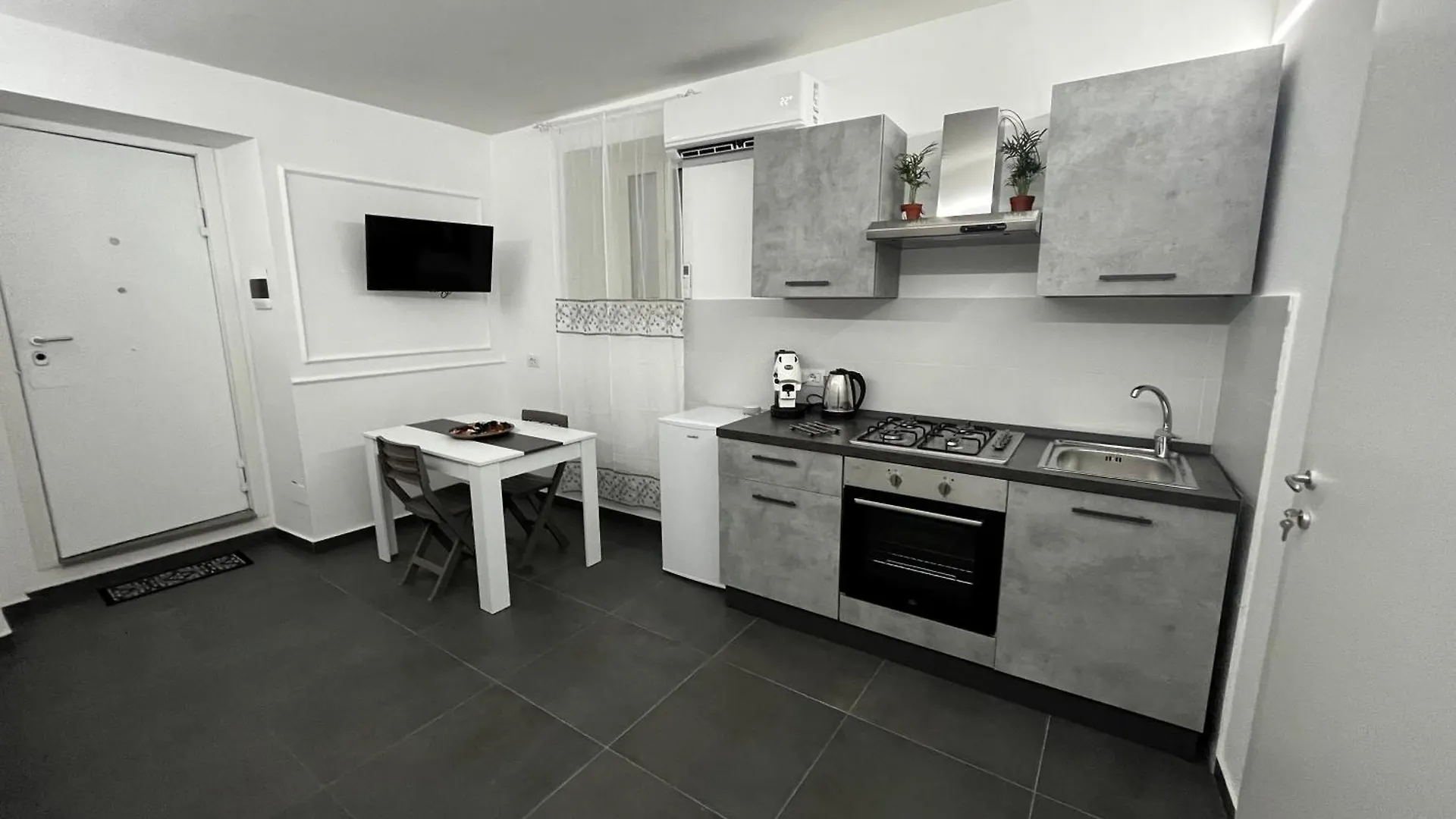 Casa Effe Apartment Naples